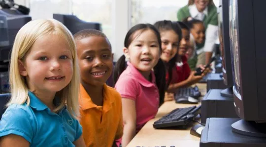 kids in front of computers